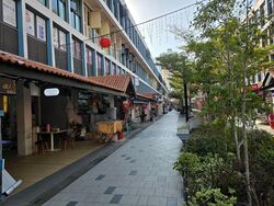 Toa Payoh Central (D12), Shop House #572947941
